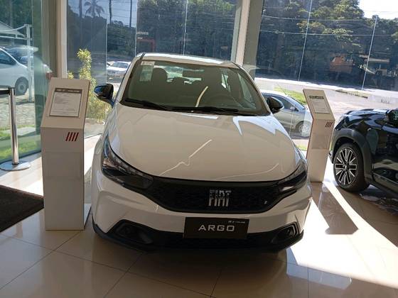 FIAT ARGO 1.3 FIREFLY FLEX DRIVE CVT FIAT ARGO 1.3 FIREFLY FLEX DRIVE CVT
